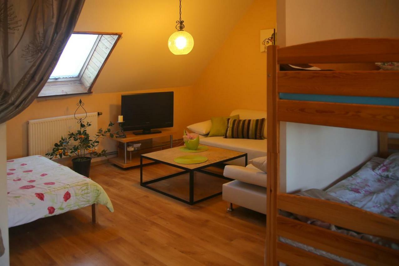 Ranczo Nad Stawem Villa Ryn  Ngoại thất bức ảnh